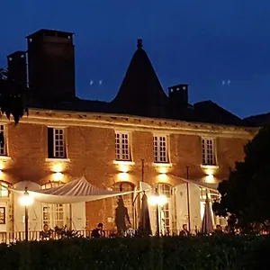 Domaine De Peyrolade Couette-café Daux